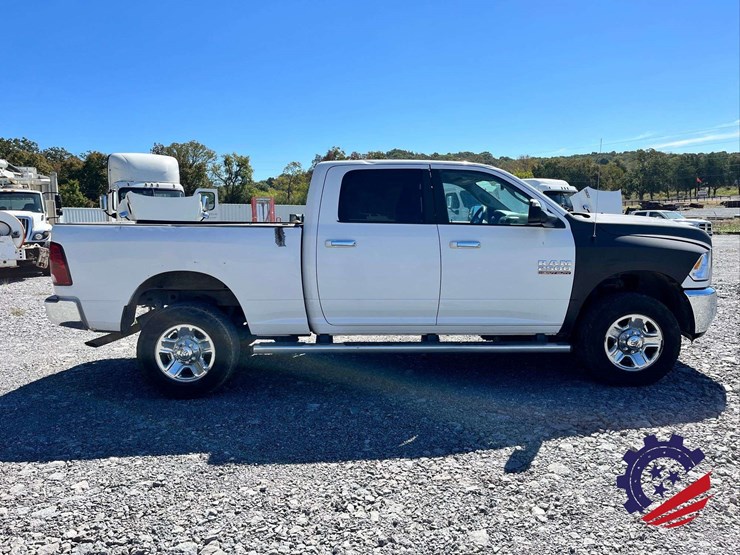 2015-ram-2500-hd-image-6