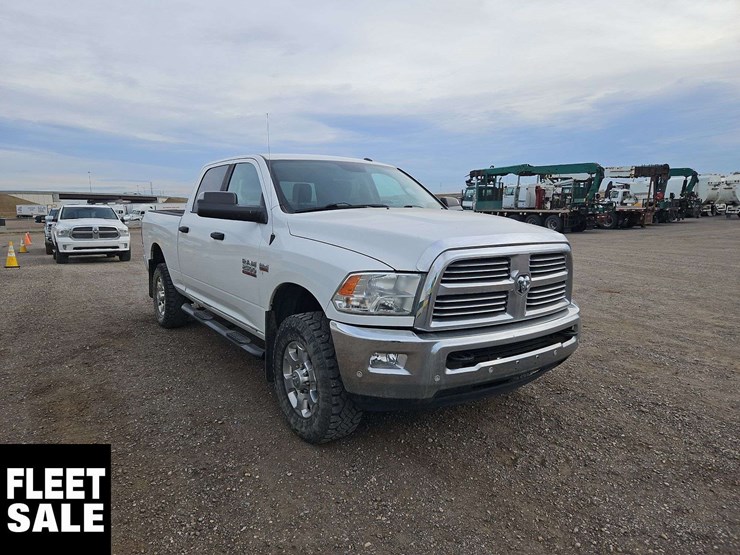 2018-dodge-2500-image-2