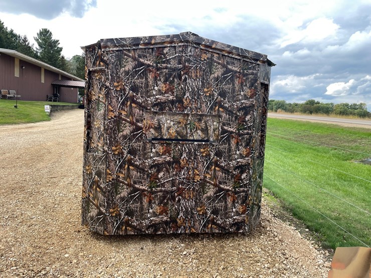 #1280-•-6'-x-6'-deer-blind-image-3