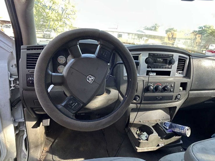 2008-dodge-ram-1500-image-10