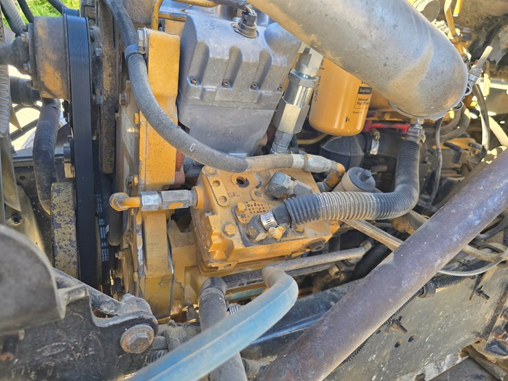 2001-sterling-l8500-image-42