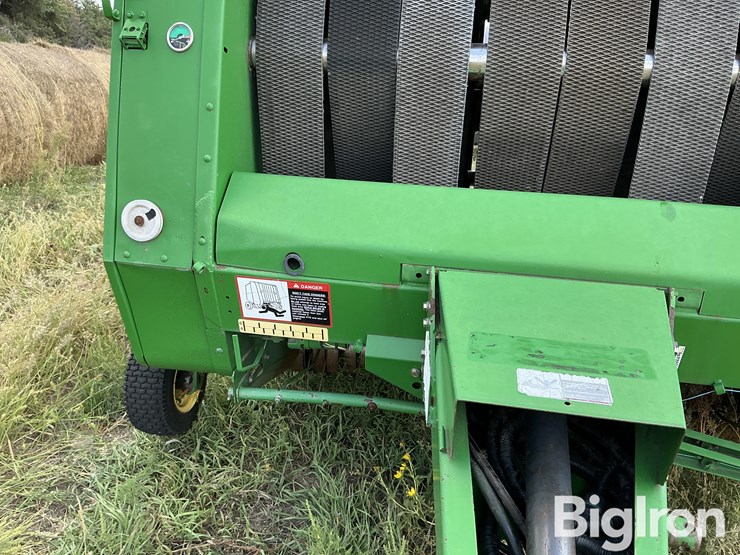 2001-john-deere-567-image-15