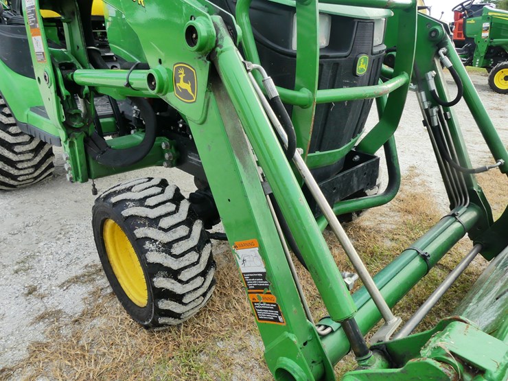 john-deere-1025r-image-18