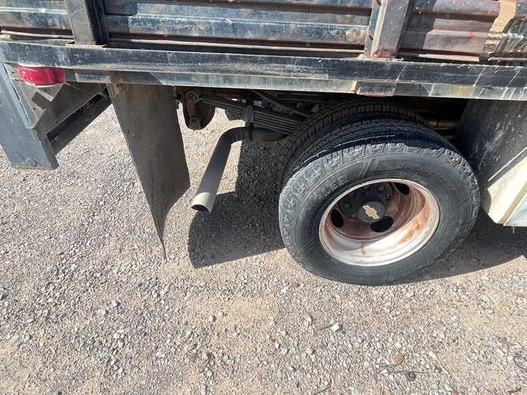 #2773-•-1991-chevrolet-stake-truck-(has-nm-title)(offsite-at-nmsu)-image-29
