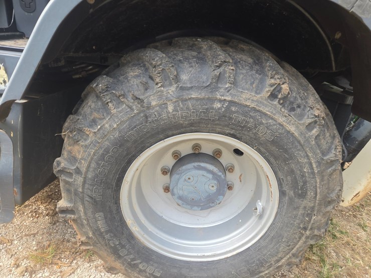 terex-tlb840r-image-110