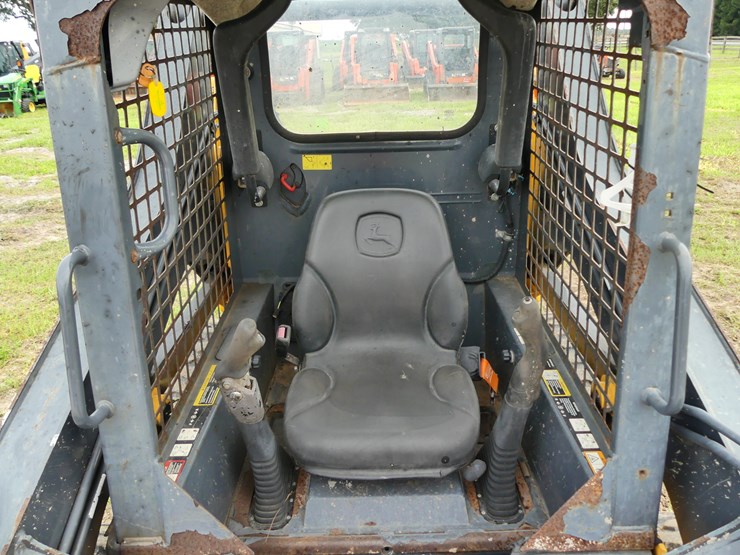 deere-314g-image-13