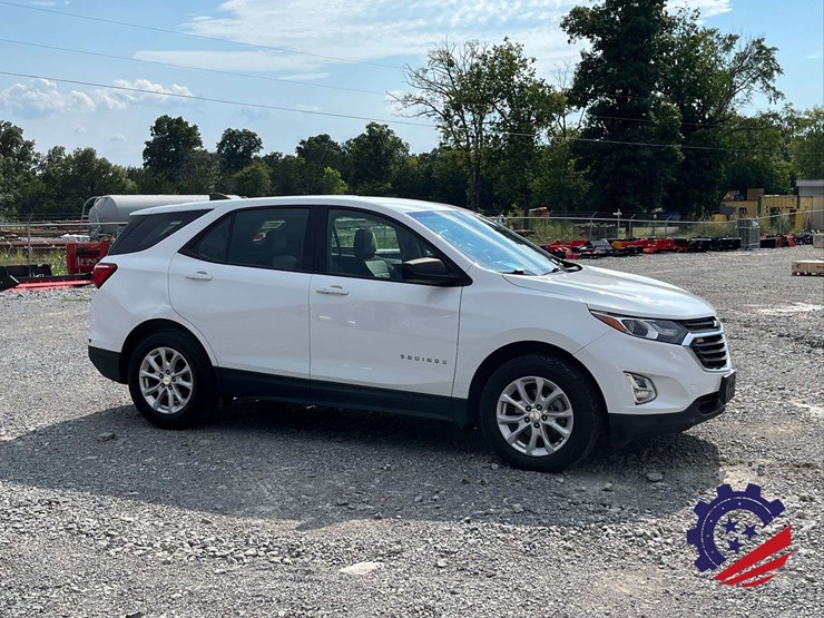 2020-chevrolet-equinox-ls-image-6