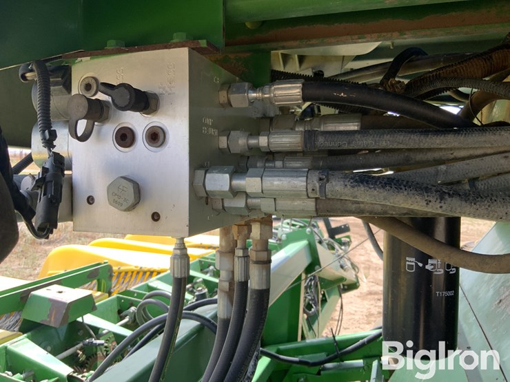 2006-john-deere-7460-image-13