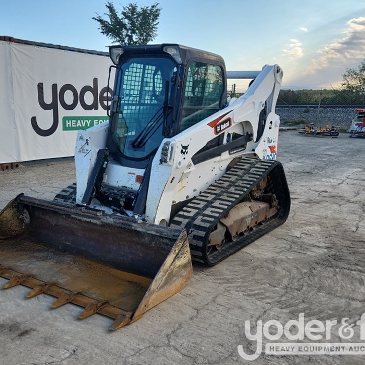 2021 BOBCAT T870