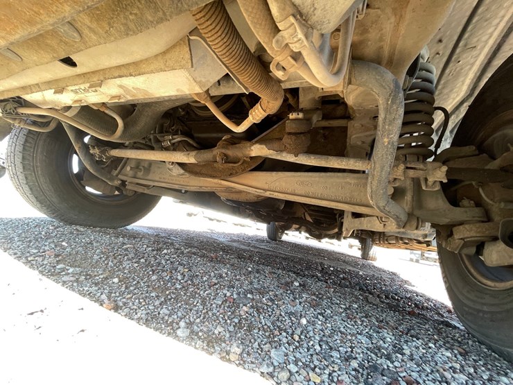 2003-ford-excursion-image-62