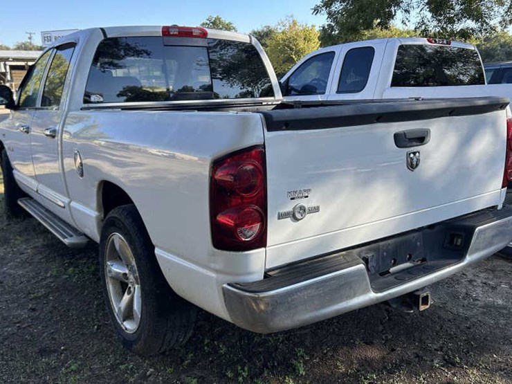 2008-dodge-ram-1500-image-6