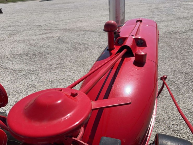 farmall-super-h-image-40