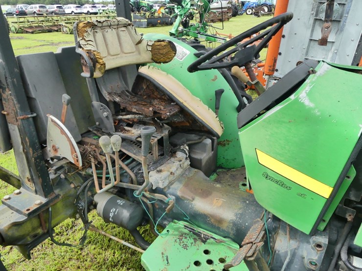 john-deere-5105-image-12