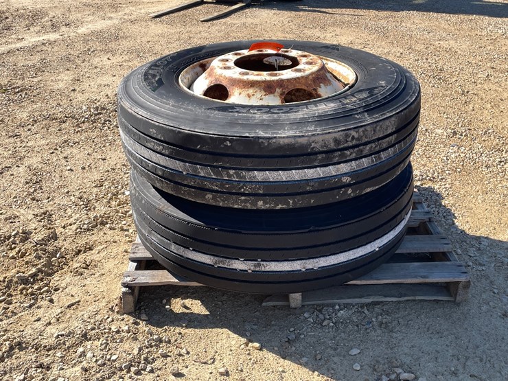 #3022-•-(2)-295/75r22.5-semi-steer-tires-and-rims-image-1