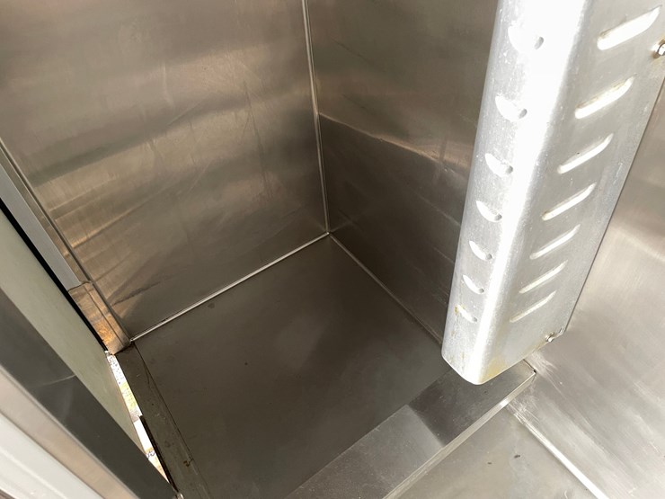 #4682-•-hobart-holding-cabinet-image-20