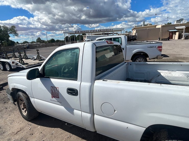 2005-chevrolet-silverado-1500-image-7