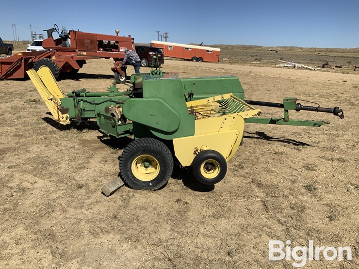1984-john-deere-347-image-4