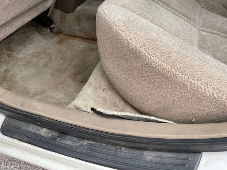 #2768-•-2001-toyota-camry-(title-in-delay)-image-23