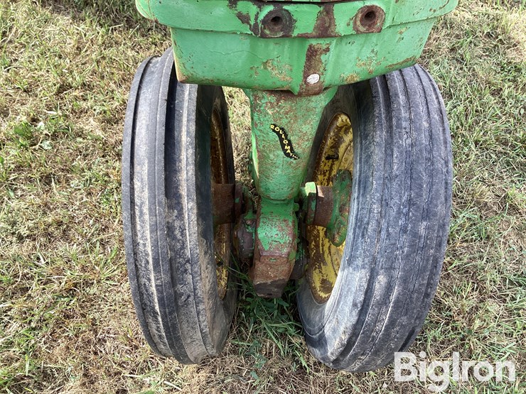 1959-john-deere-530-image-13