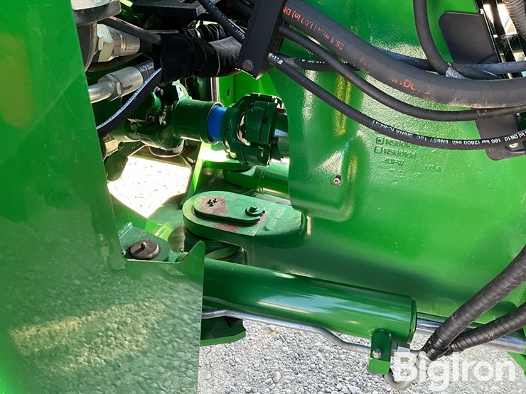 2020-john-deere-9370r-image-11