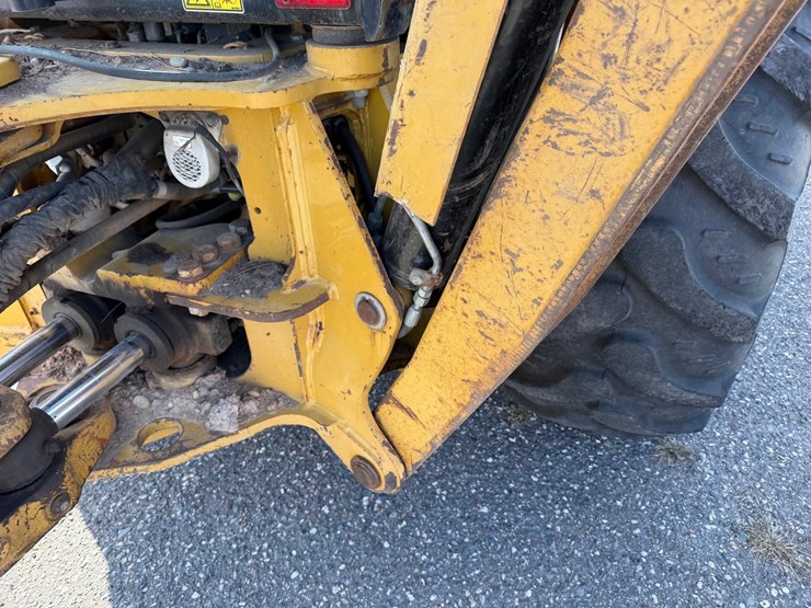 caterpillar-420e-image-66