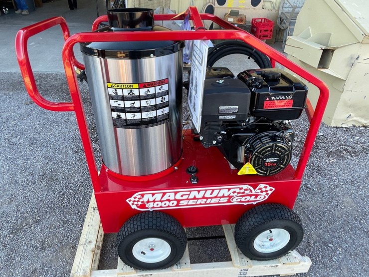 #4639-•-magnum-4000-gold-power-washer-image-10