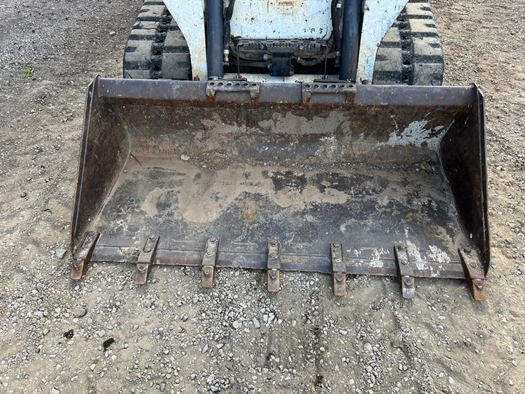 2016-bobcat-t550-image-11