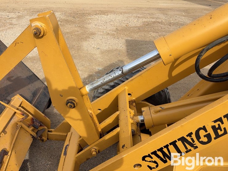 swinger-200-image-20