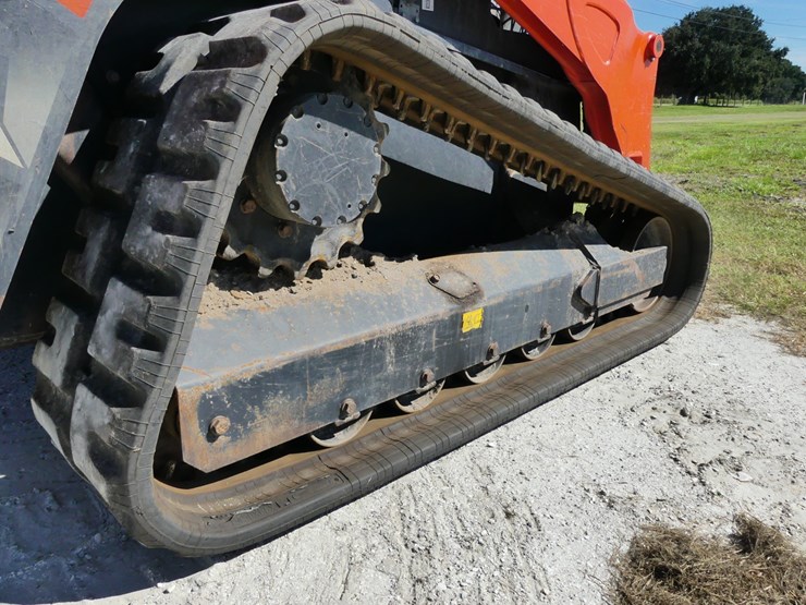 kubota-svl97-2-image-5