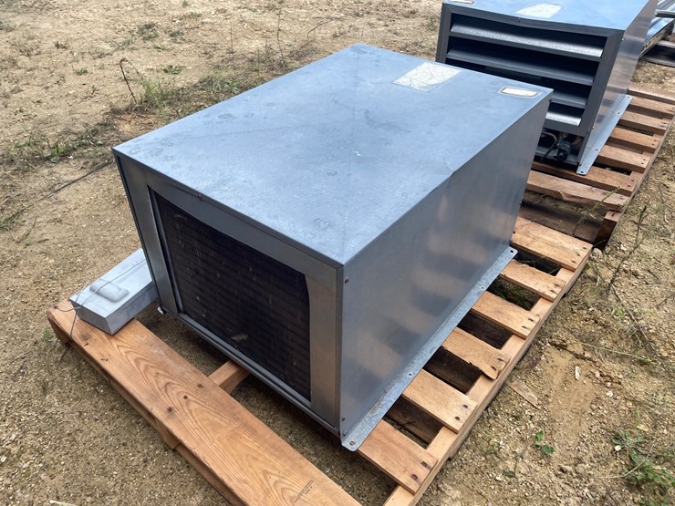 #1269-•-(1)-walk-in-cooler-and-(1)-freezer-image-37