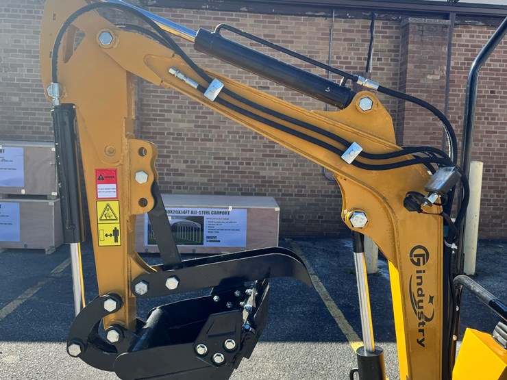 2026-unused-h13r-mini-excavator-image-3