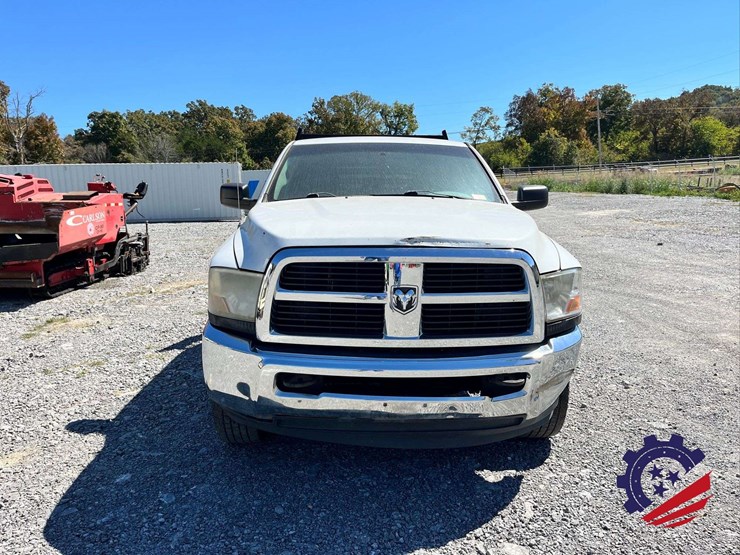 2010-dodge-ram-2500hd-image-8
