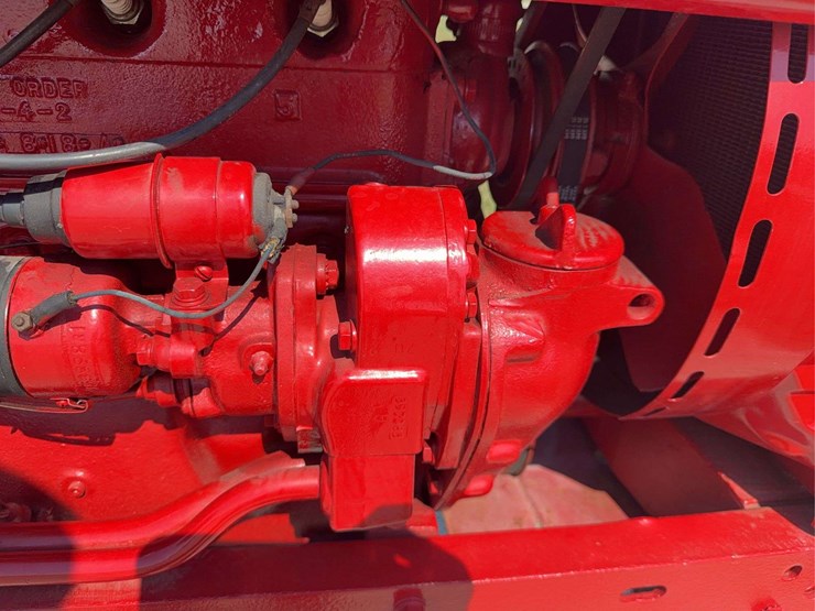 farmall-350-image-28