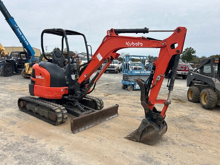 2023-kubota-u35-4-image-2