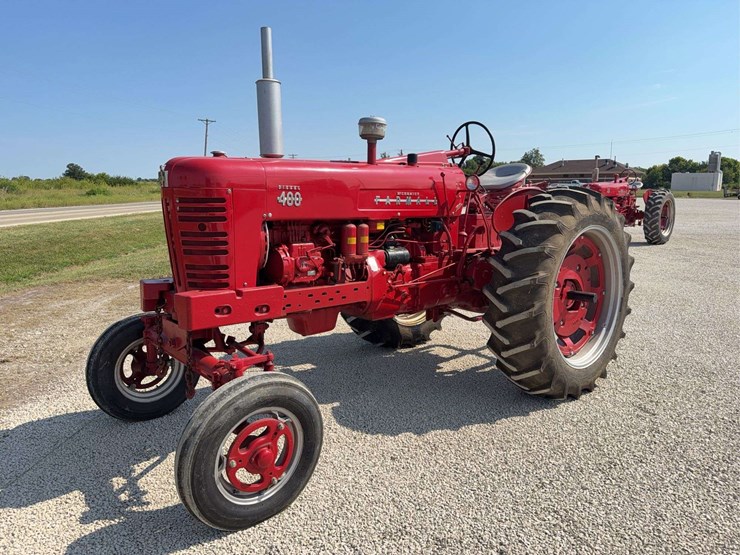 farmall-400-diesel-image-1