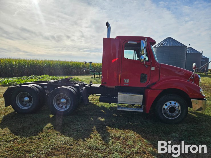 2006-freightliner-columbia-t/a-truck-tractor-image-4