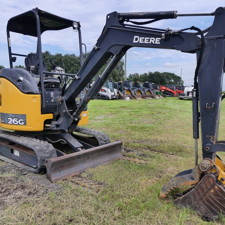 DEERE 26G