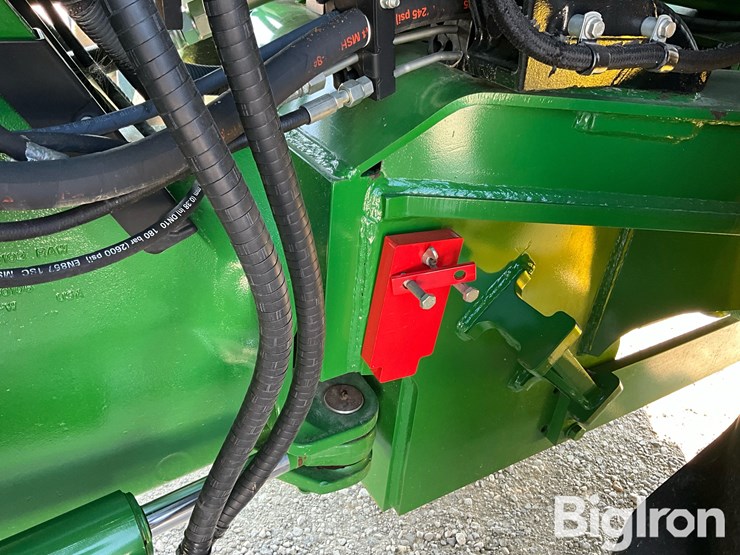 2020-john-deere-9370r-image-12