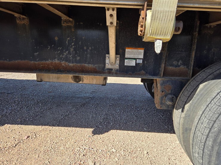 2013-great-dane-flatbed-image-17