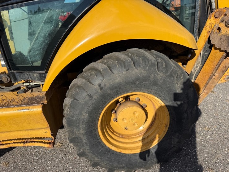 caterpillar-420e-image-41