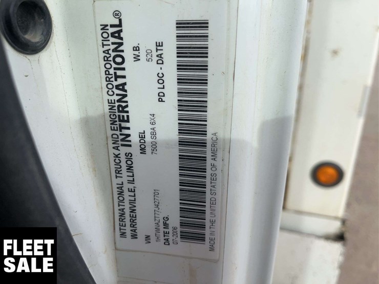 2007-international-workstar-7500-image-30