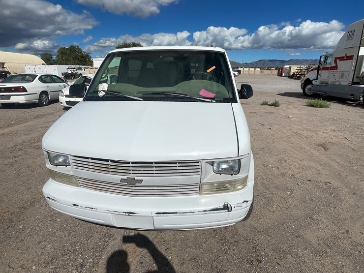 1999-chevrolet-astro-image-11