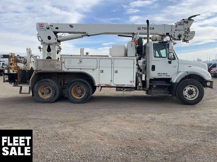 2007-international-workstar-7500-image-7