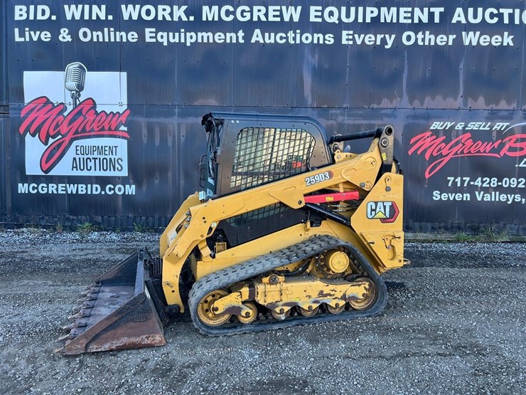 2020-caterpillar-259d3-image-1