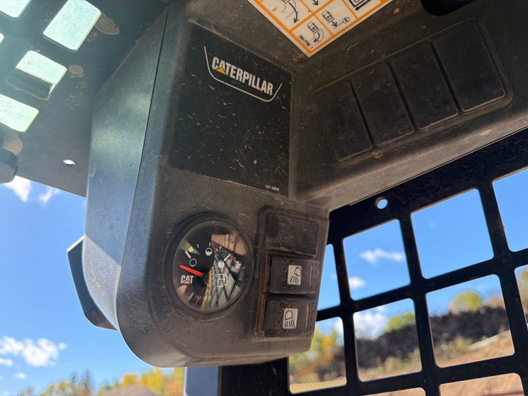 caterpillar-226-image-31