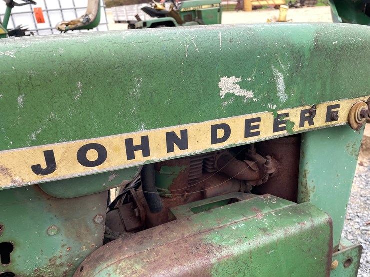john-deere-110-image-22