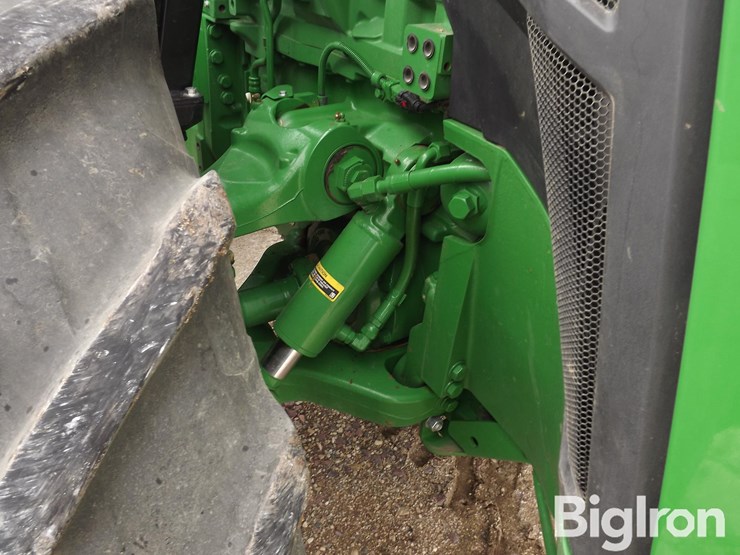 2023-john-deere-8r-370-image-17