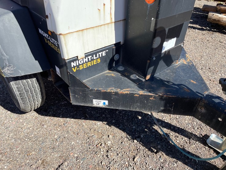 2018-allmand-bros-night-lite-v-series-image-24