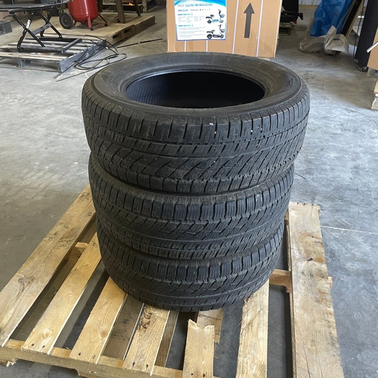#3026 • (3) Toyo Celsius II 18" Tires