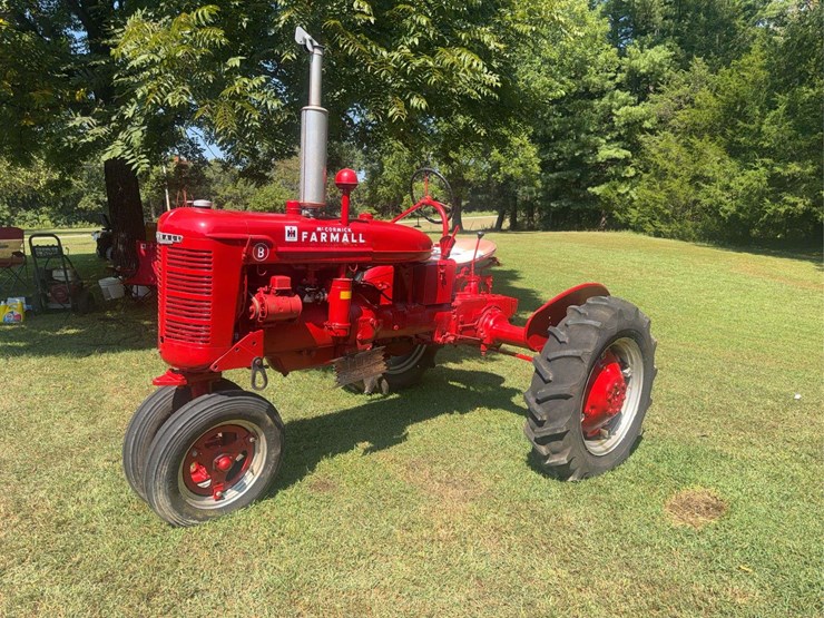 1945-farmall-b-image-4